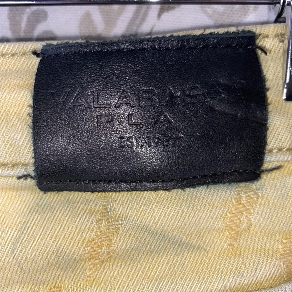 Valabasas‎ Play Jeans V Embroidered Bovs 14 Stretch Adiustable